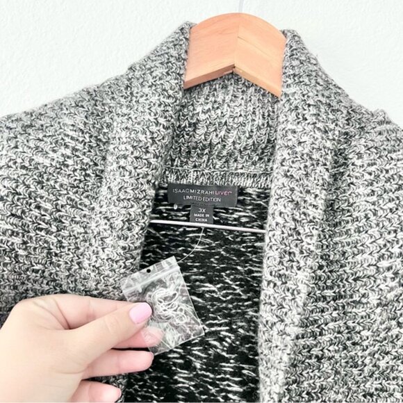 Isaac Mizrahi Live 100% Cashmere Gray Long Cardigan Sweater Sz 3X NWOT - Picture 3 of 5